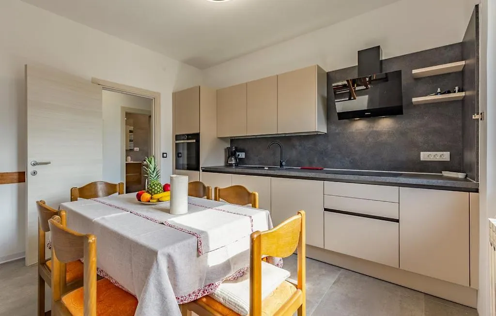 Apartment Olive Garden Medulin II 0*,  Croatia